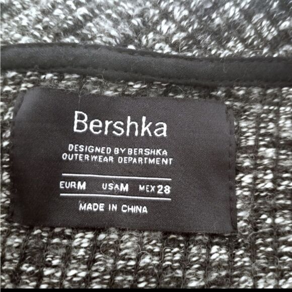 BERSHKA FAUX LEATHER SLEEVE CARDIGAN SZ.M EUC - Picture 7 of 8